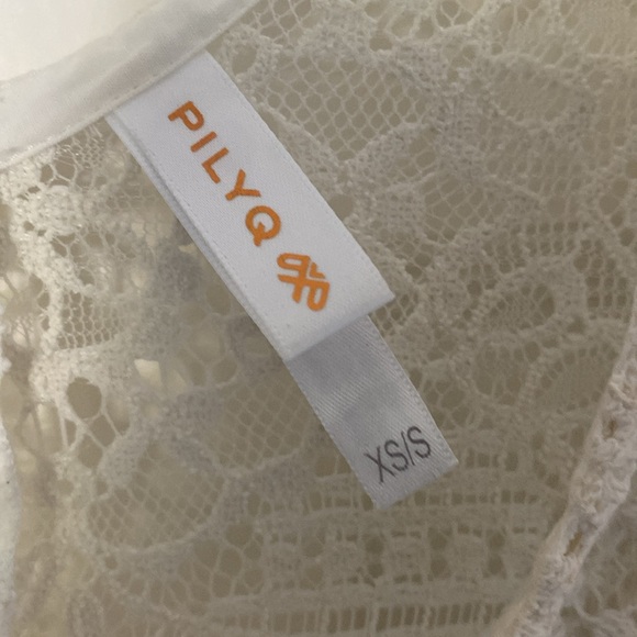 Swim coverup - Picture 2 of 6